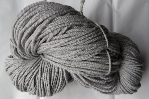 Targhee Wool - BULKY Weight - Silver 2412
