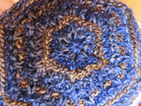 Textured Hat - seen from top - in yarnhygge.com Merino DK Singles