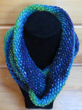 Pattern - Cowl - Double Twist Mobius Cowl - Sport, Light DK, DK, Aran, Bulky Weights - 017