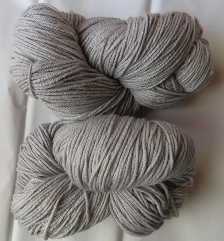 Targhee Wool - BULKY Weight - Silver 2419