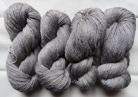 Silky BFL - Fingering - Silver 2428