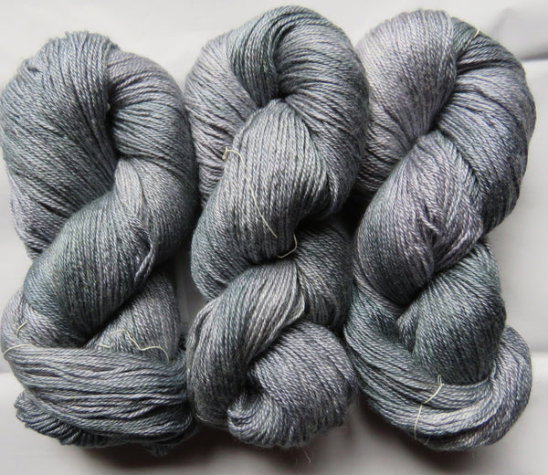 Silky BFL - Fingering - Twilight 2417