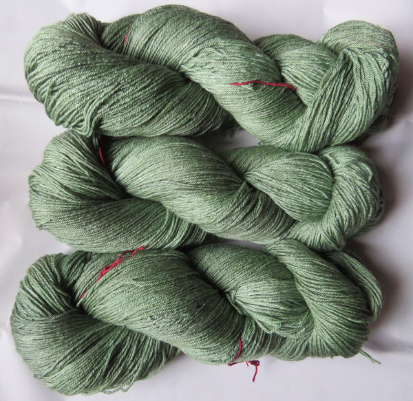 30% - Yak/Silk/Merino - Fingering Weight - MOSS 2505