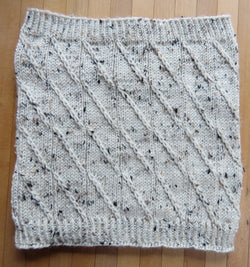 Pattern - Cowl - The Swirl Cowl - Light DK Weight Yarns - 2512